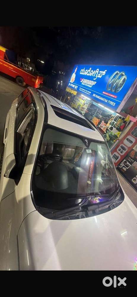 Mahindra Xuv500 2017 Diesel Well Maintained