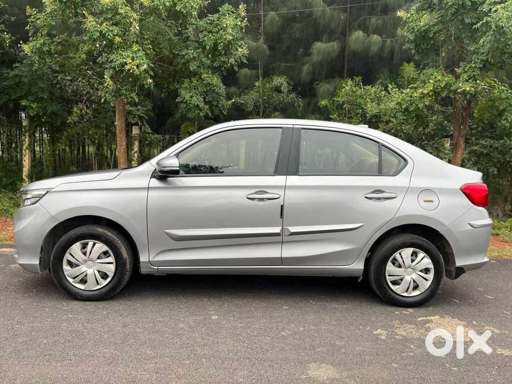 Honda Amaze, 2019, Petrol