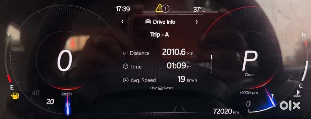 Mahindra Xuv700 2.2 Ax 7 Diesel At Luxury Pack Str, 2022, Diesel