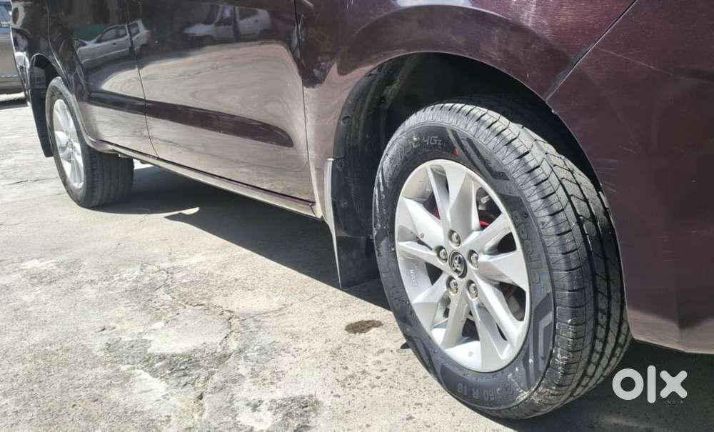 Toyota Innova Crysta 2017