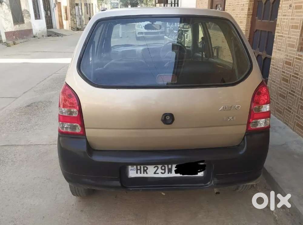 Maruti Suzuki Alto 2010 Petrol Manual