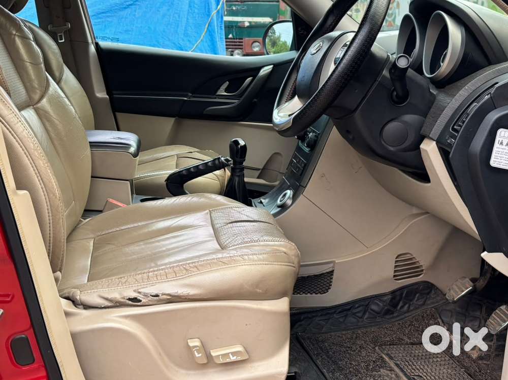Mahindra Xuv500 At W8 Fwd, 2016