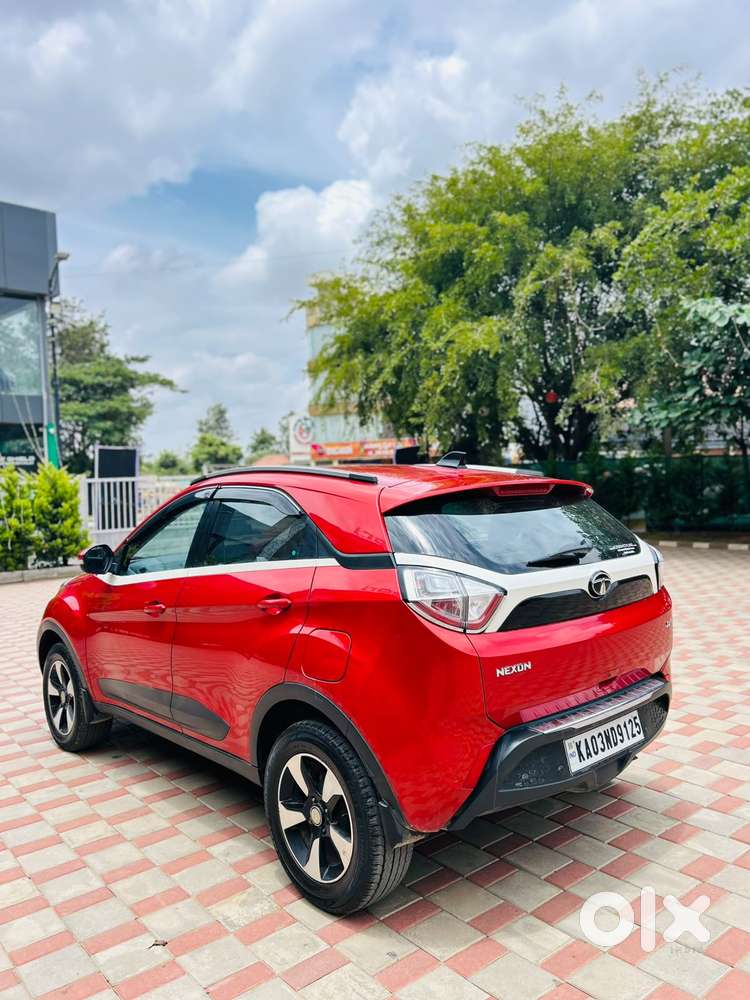 Tata Nexon 1.2 Revotron Xz Plus, 2018, Petrol