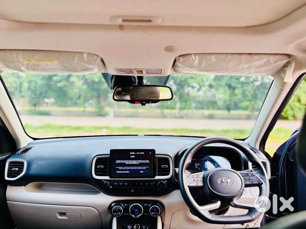 Hyundai Venue Sx (o) Mt 1.5 Diesel, 2024, Diesel