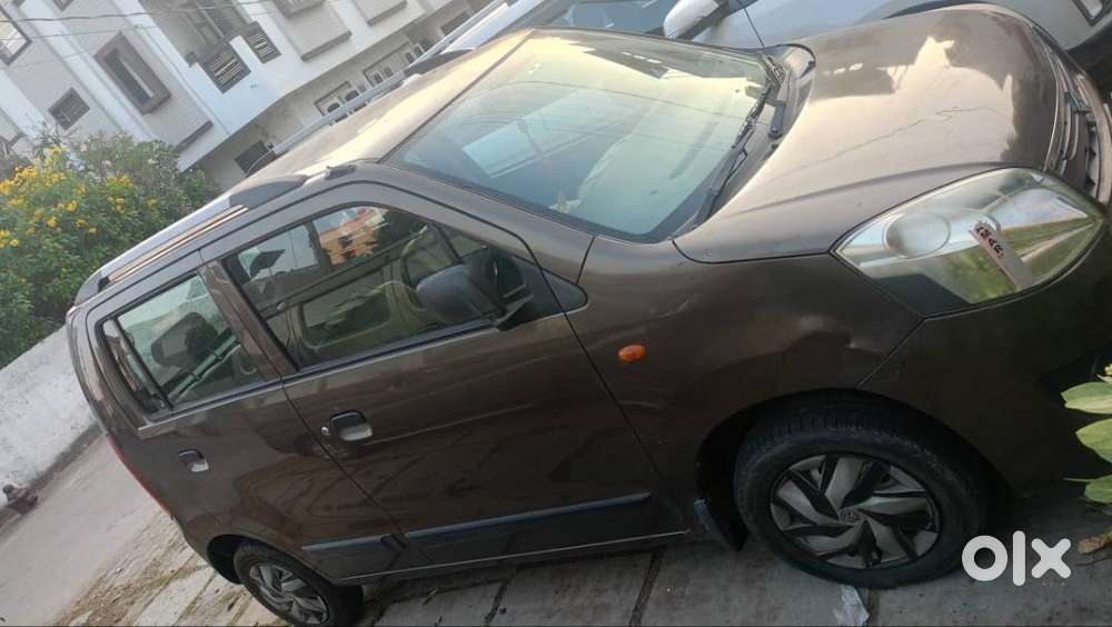 Maruti Suzuki Wagon R Lxi 2013  2nd Owner  Good Condition