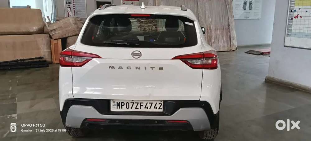 Nissan Magnite 1.0 Xv 2023 Petrol Manual