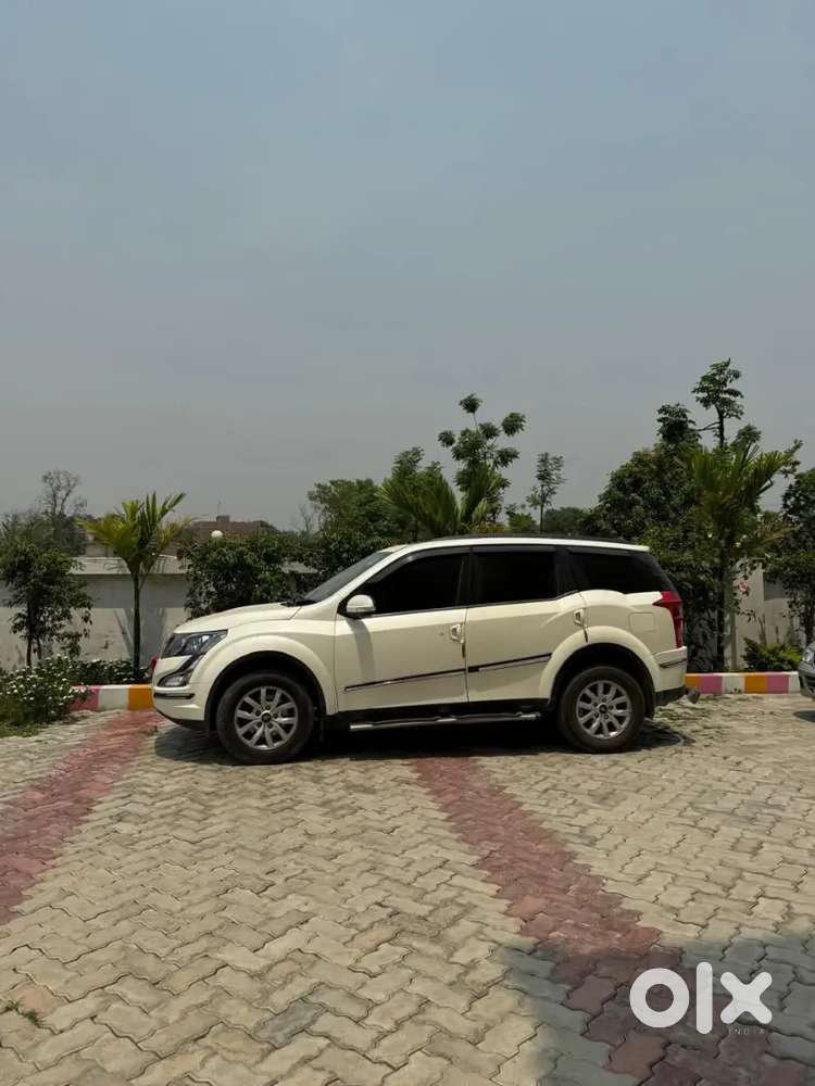 Xuv 500 W10 2019 Model Nice Car .