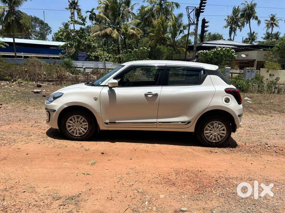 Maruti Suzuki Swift Lxi Optional-o, 2019, Petrol