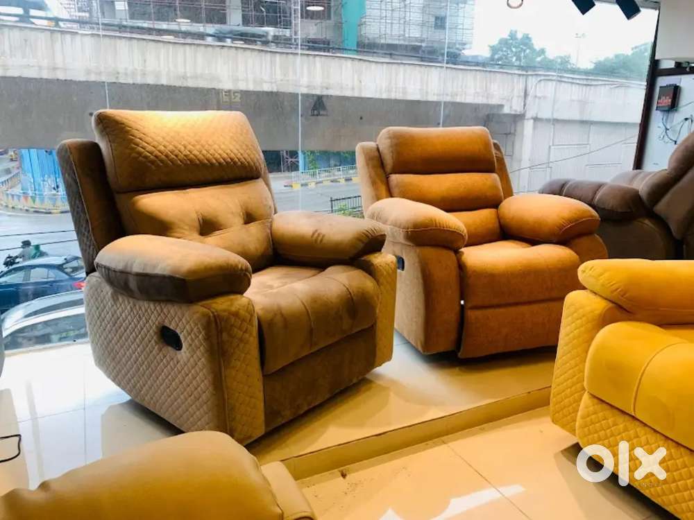 CHAIR ONE MANUAL RECLINER SOFA CHAIR IN EMI AVAILABLE ALIYAR ARHAM