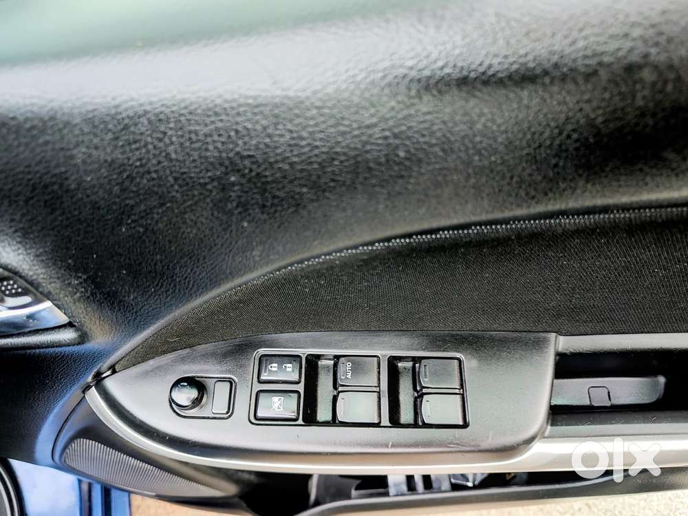 Maruti Suzuki Baleno 1.2 Zeta At, 2018, Petrol