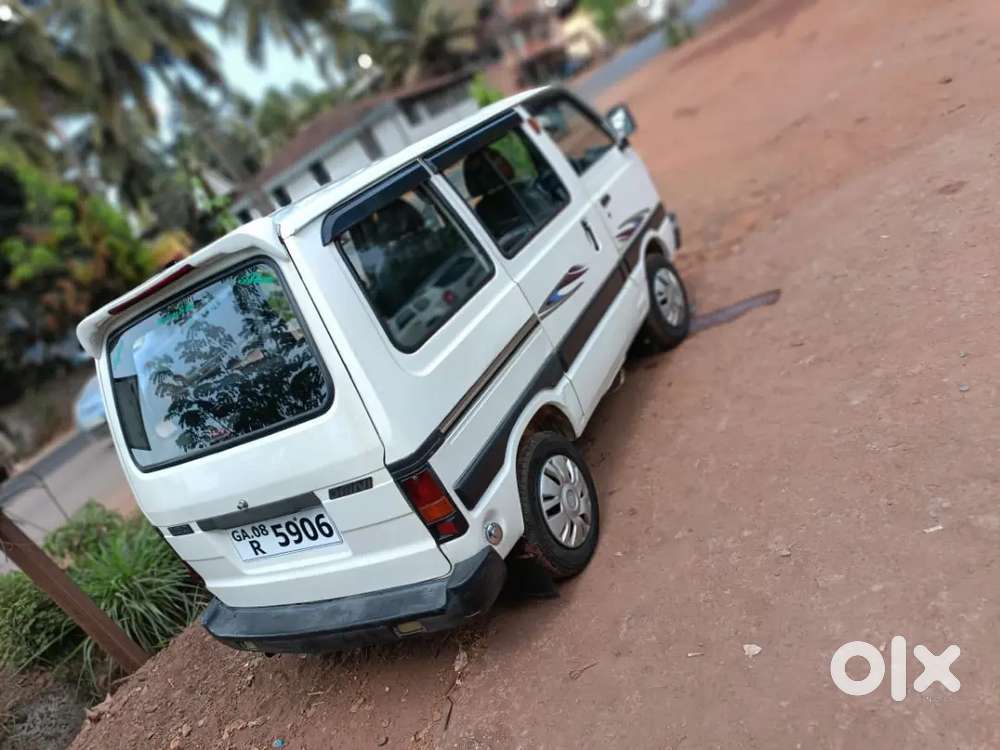 Maruti Suzuki Omni Bsiii 2011