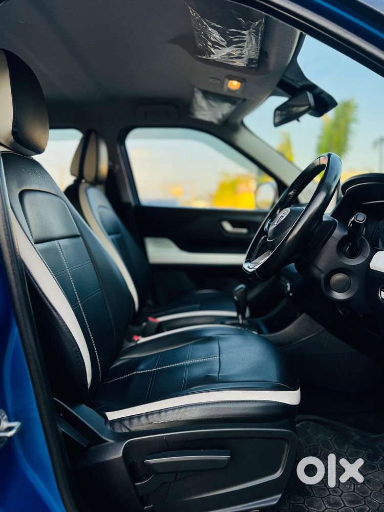 Tata Punch 1.2 Revotron Creative Dual Tone, 2021, Petrol