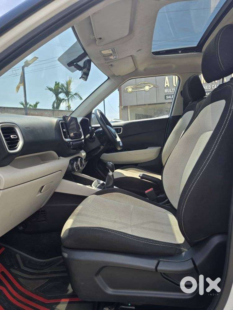 Hyundai Venue Sx, 2024, Petrol