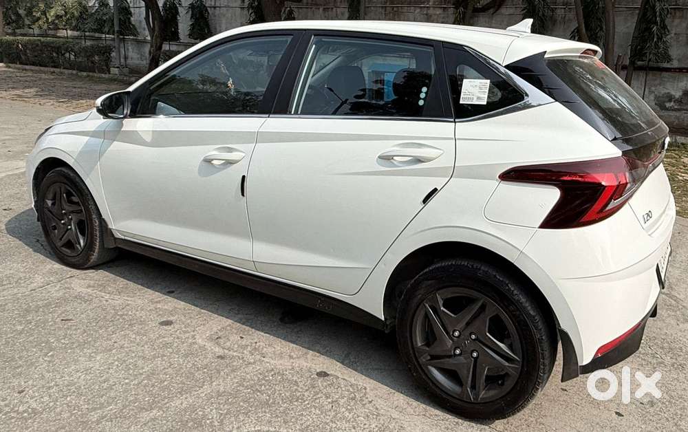 Hyundai I20 Sportz 1.2 Ivt, 2022, Petrol