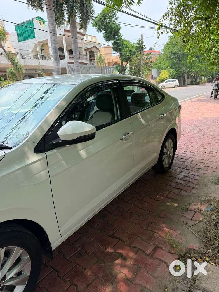 Volkswagen Virtus Petrol 23000 Km Driven
