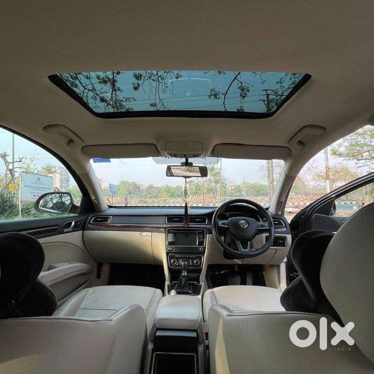 Skoda Superb Elegance 1.8 Tsi At, 2014, Petrol