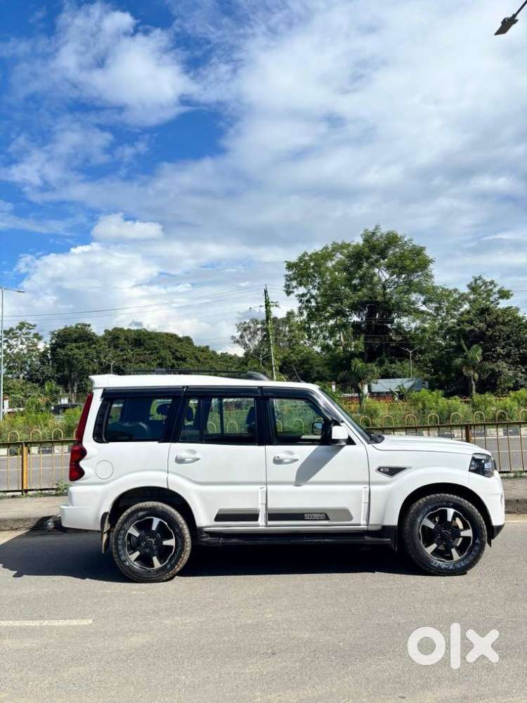 Mahindra Scorpio Classic 2.2 S 11 Mt 7 Cc, 2024, Diesel