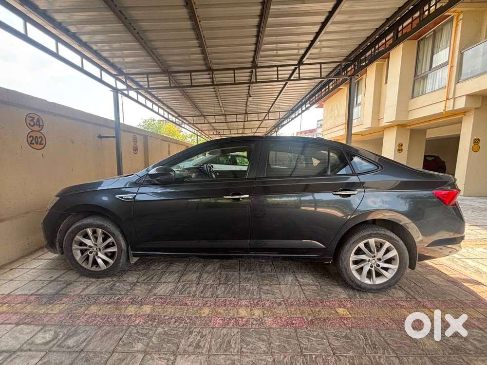 Skoda Slavia 2023 Petrol Well Maintained