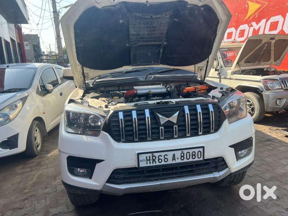 Mahindra Scorpio 2015 Diesel 169580 Km Driven
