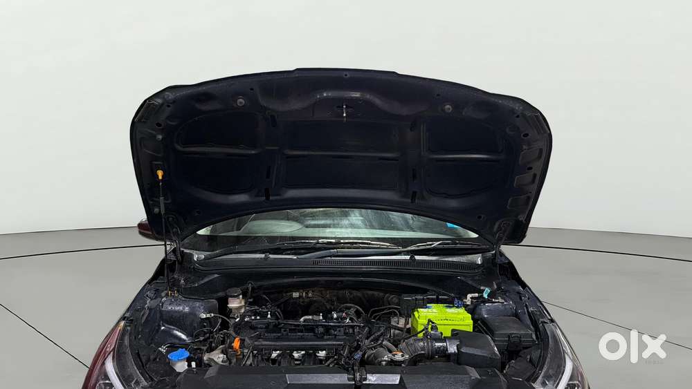 Hyundai New I20 1.2 Asta (o) Ivt, 2022, Petrol
