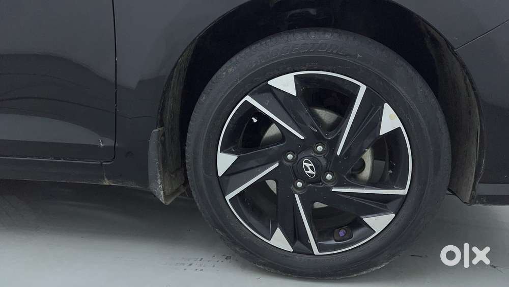 Hyundai Verna 1.5 Sx (o) Vtvt Ivt, 2021, Petrol