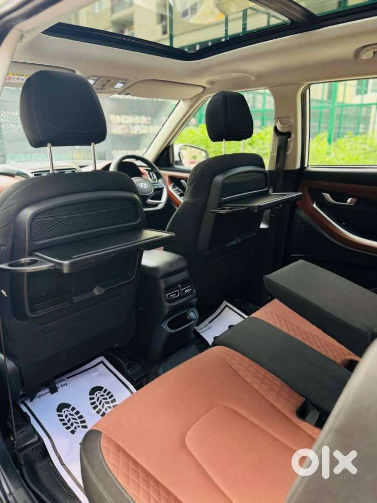 Hyundai Alcazar Prestige 7-seater, 2024, Petrol