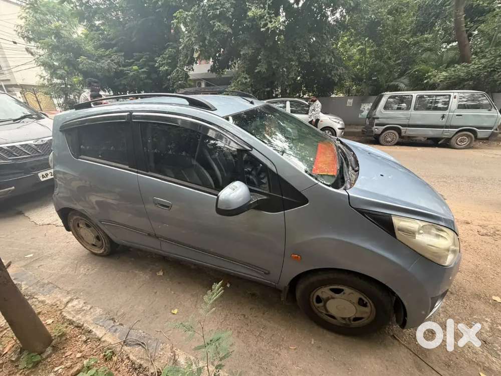 Chevrolet Beat Petrol 2010