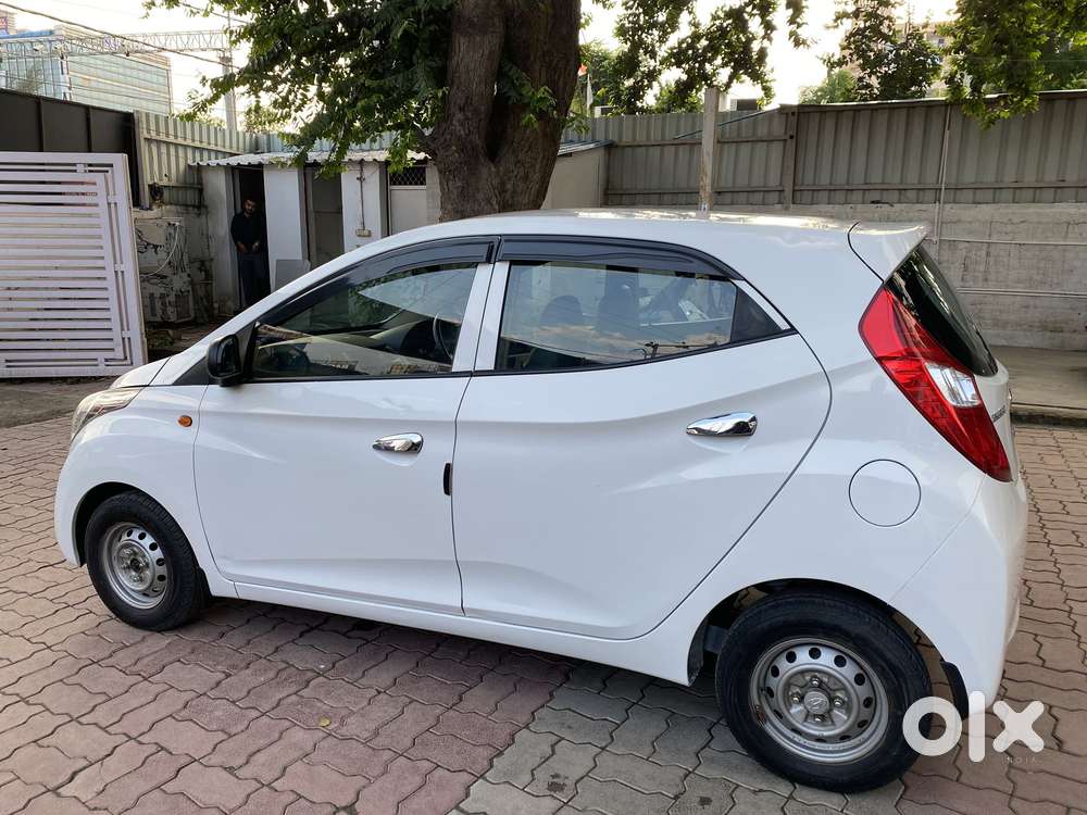 Hyundai Eon Era +, 2016, Petrol