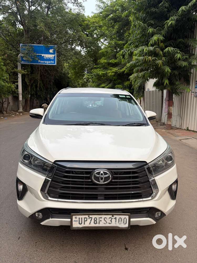 Toyota Innova Crysta 2.7 Vx Mt, 2019, Diesel