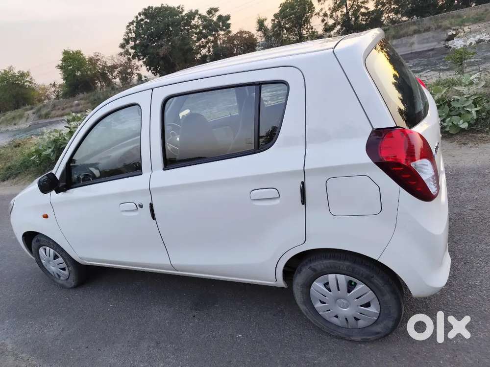 Fully Showroom Condition Car