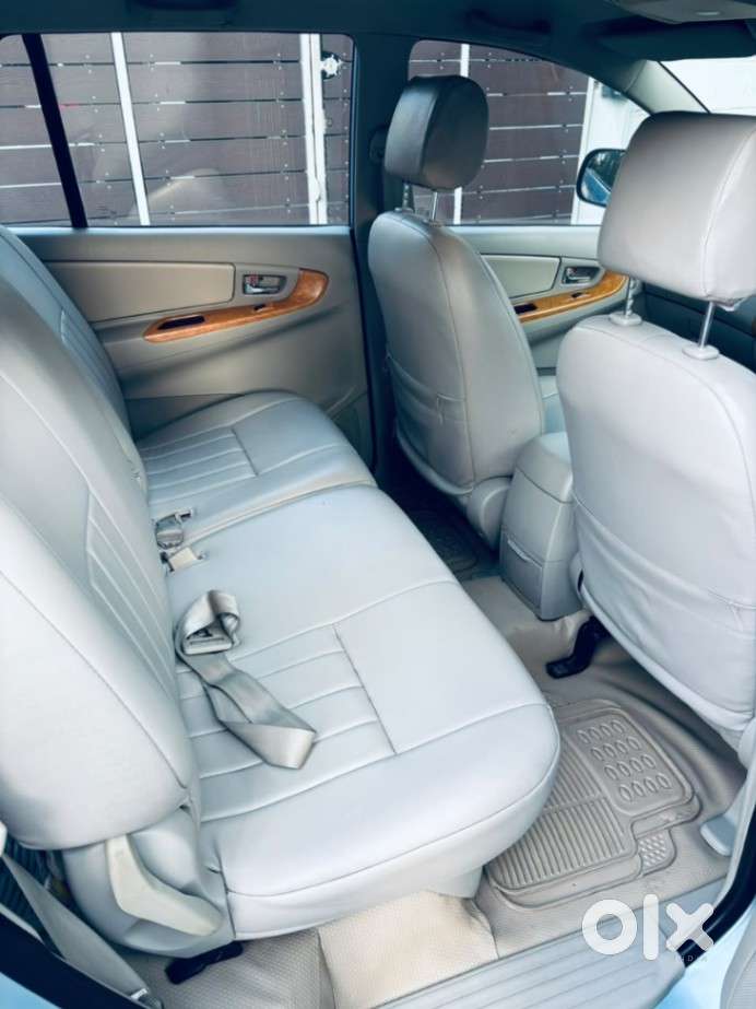 Toyota Innova, 2011, Diesel