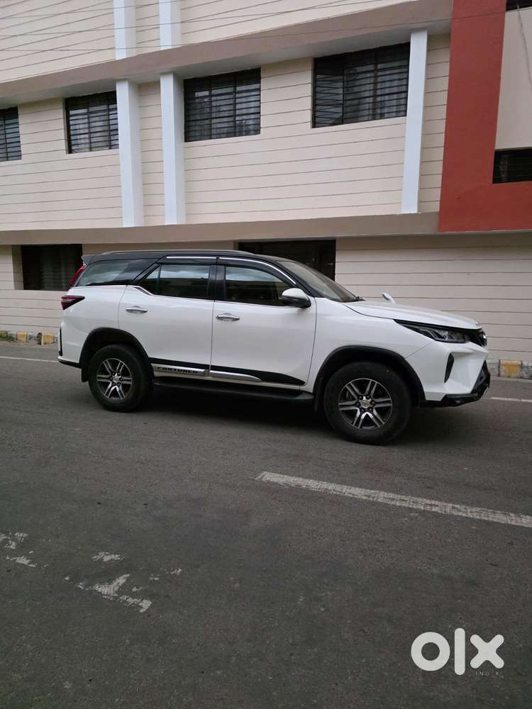Toyota Fortuner Legender, 2019, Diesel