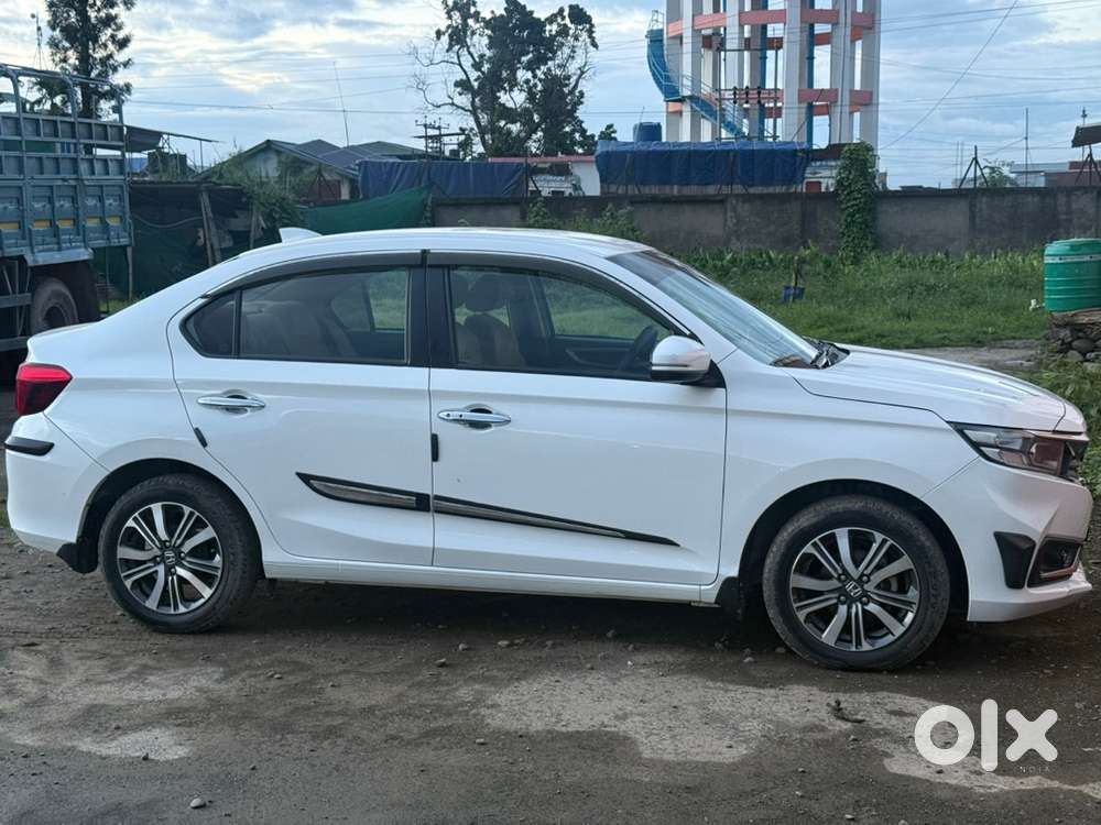 Honda Amaze 2nd Gen 2023 Petrol Well Maintained
