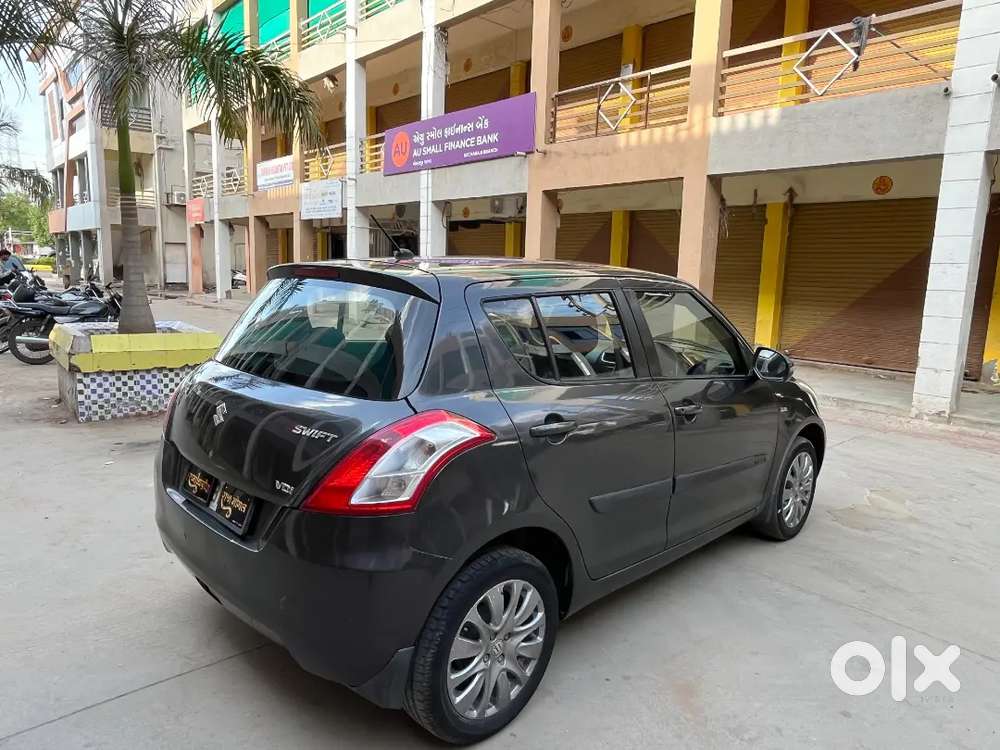 Maruti Suzuki Swift 2015 Diesel 75000 Km Driven