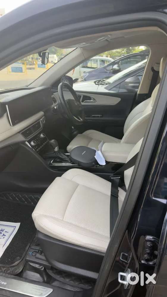 Mahindra Xuv700 Diesel At 7 Str 2023