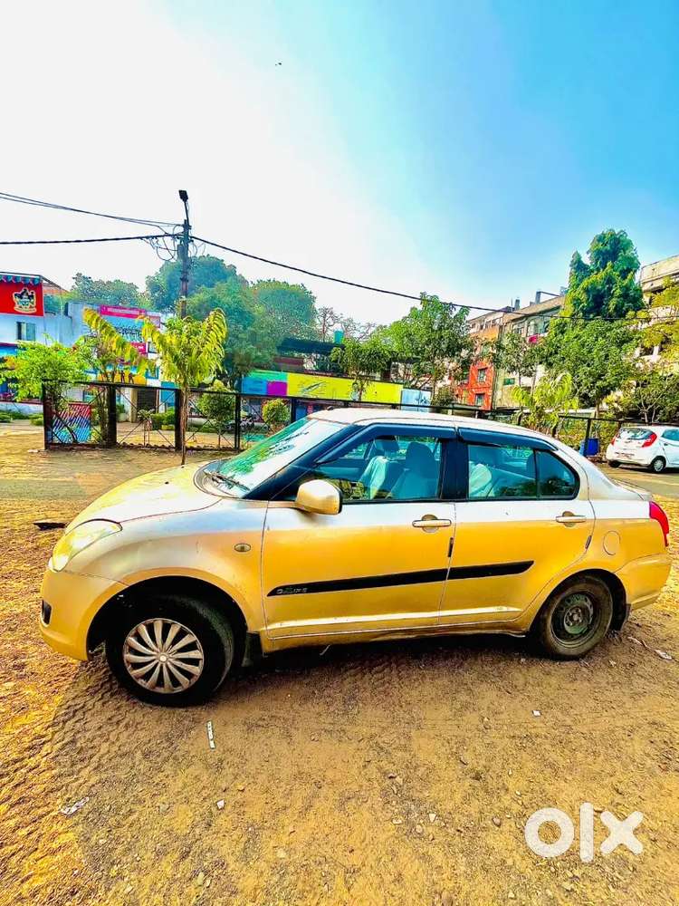 Maruti Suzuki Dzire 1.2 Vxi Cng 2011 Car