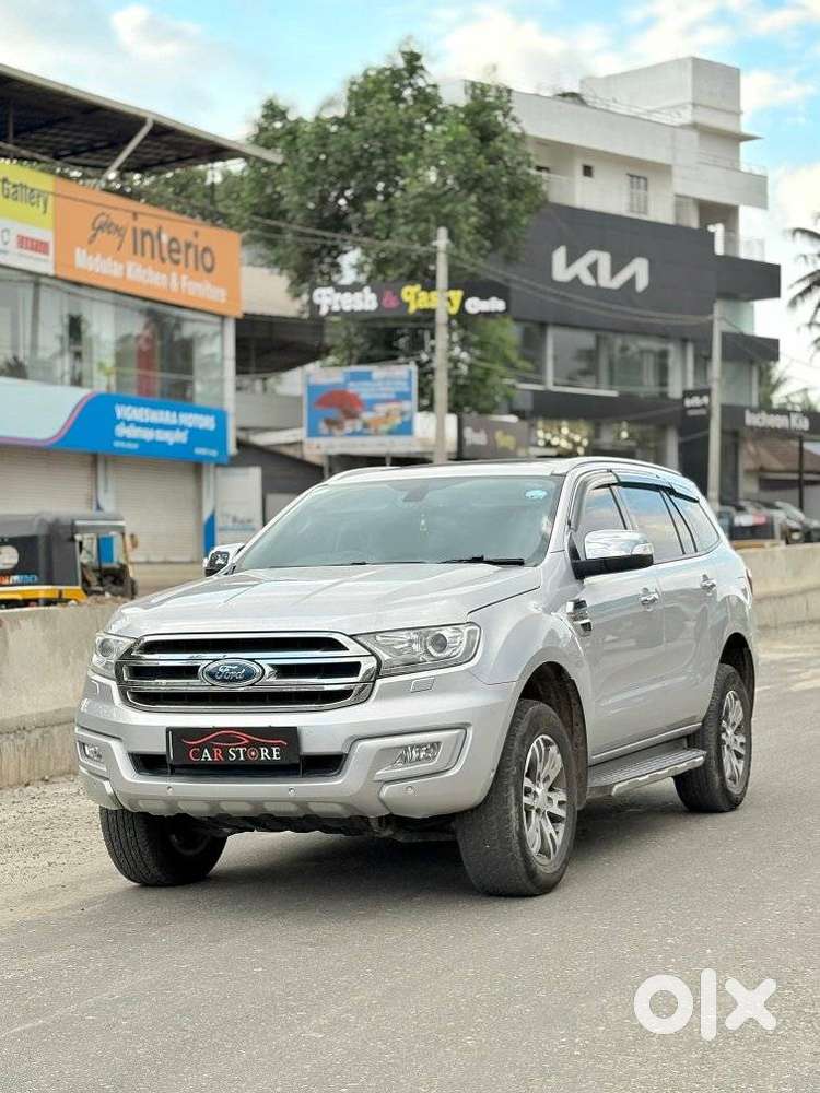 Ford Endeavour 3.2 Titanium At 4x4, 2016, Diesel
