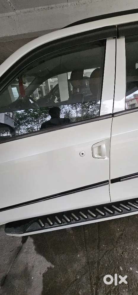 Mahindra Xuv500 W4  2017  Diesel  First Owner