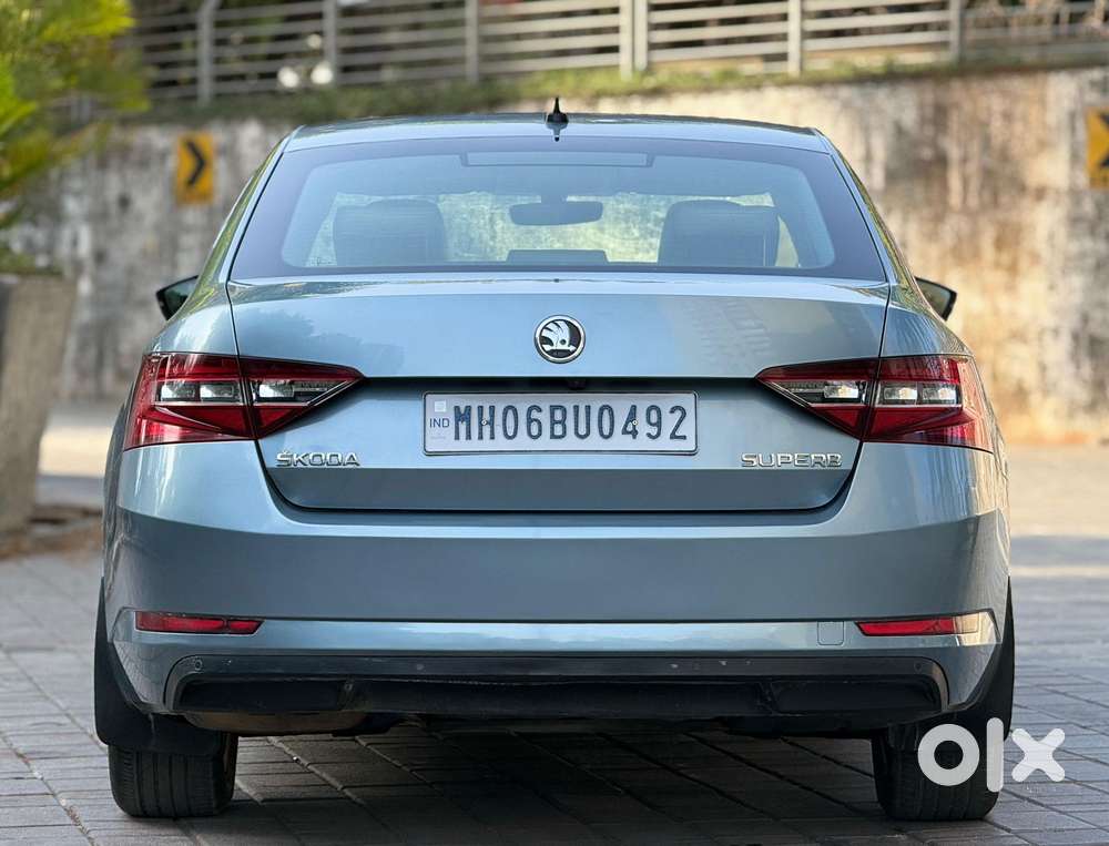 Skoda Superb Lk 1.8 Tsi At, 2017, Petrol