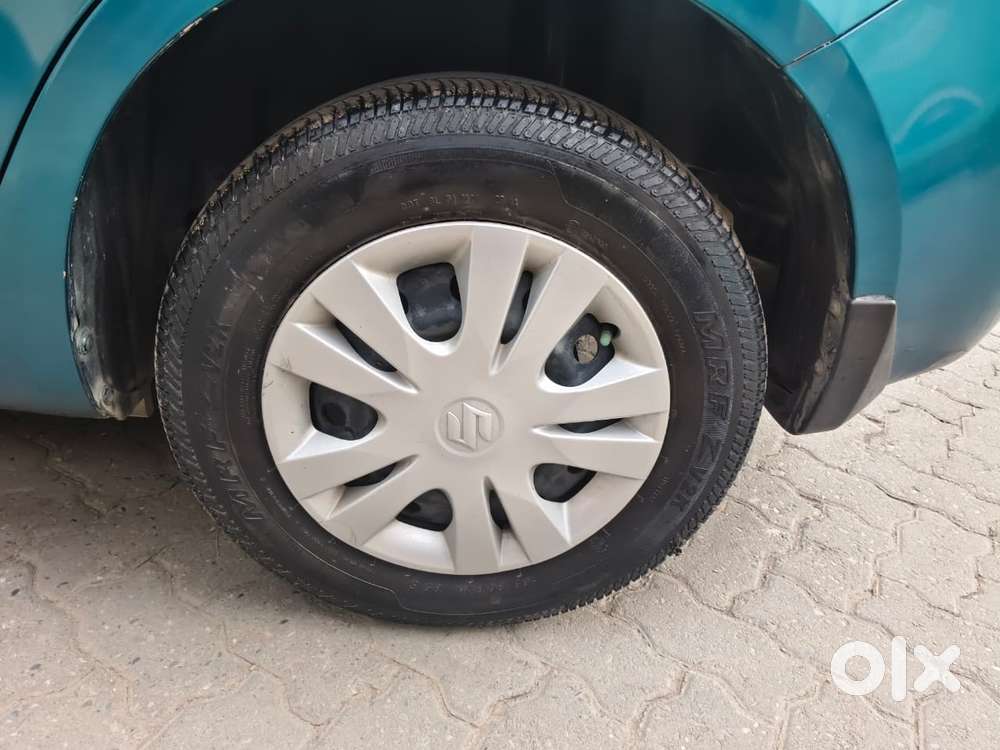 Maruti Suzuki Swift Dzire Vxi Optional, 2014, Petrol