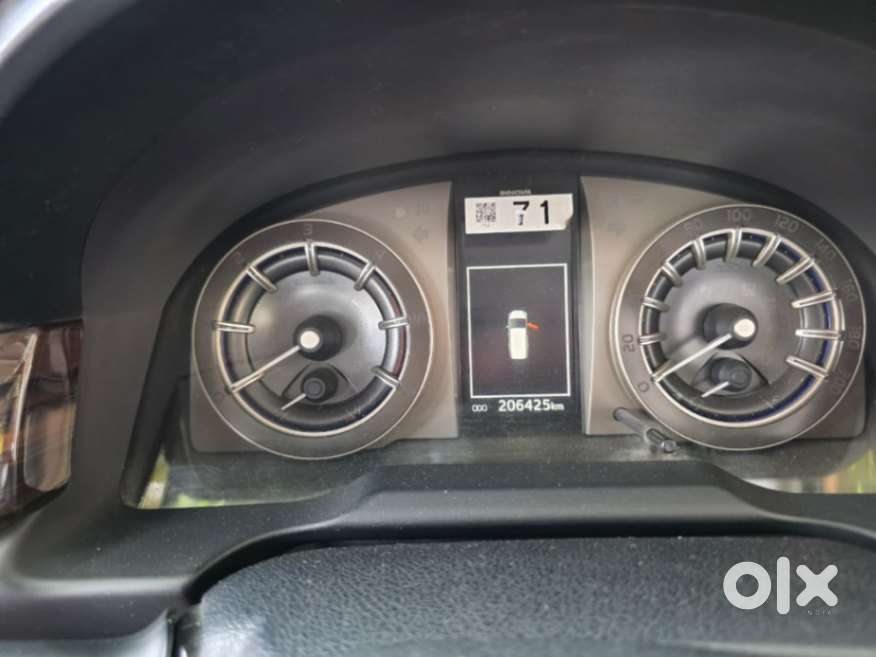 Toyota Innova Crysta 2.8 Z, 2016, Diesel