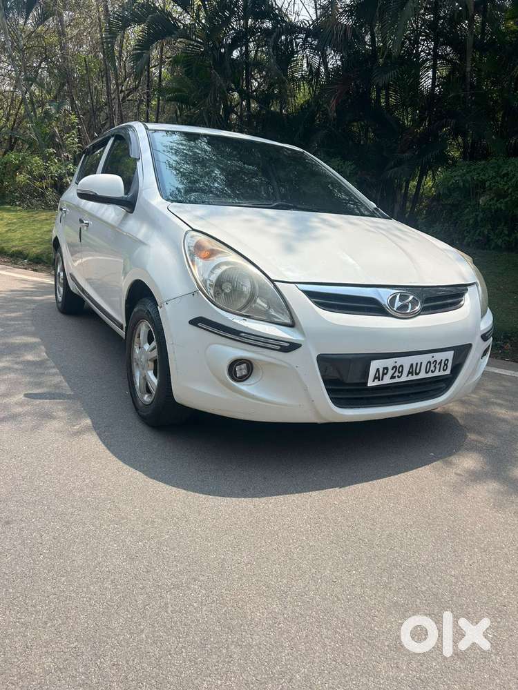 Hyundai I20 Sportz 1.2 Bs-iv, 2012, Petrol