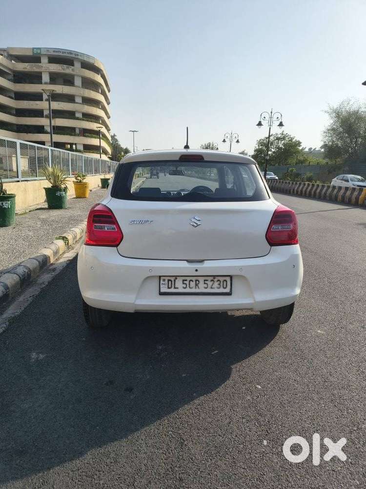 Maruti Suzuki Swift Lxi Optional-o, 2020, Petrol