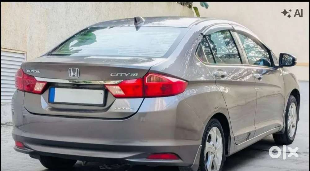 Honda City 2016 Automatic Petrol+cng 3rd Owner