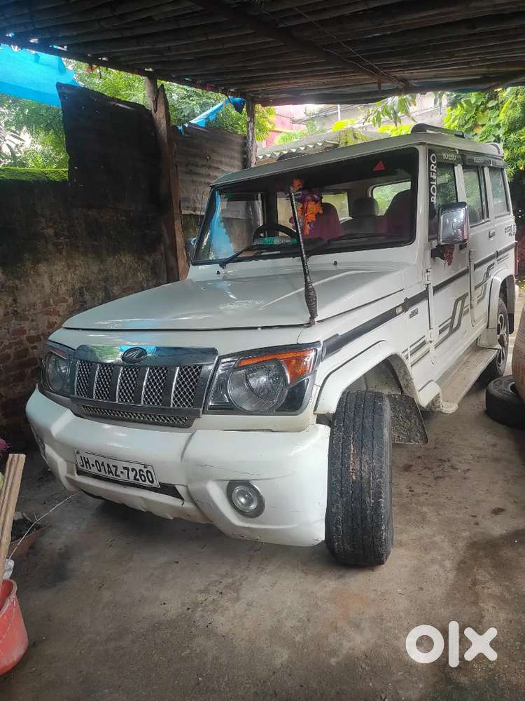 Mahindra Bolero Neo Plus Diesel Automatic 2012