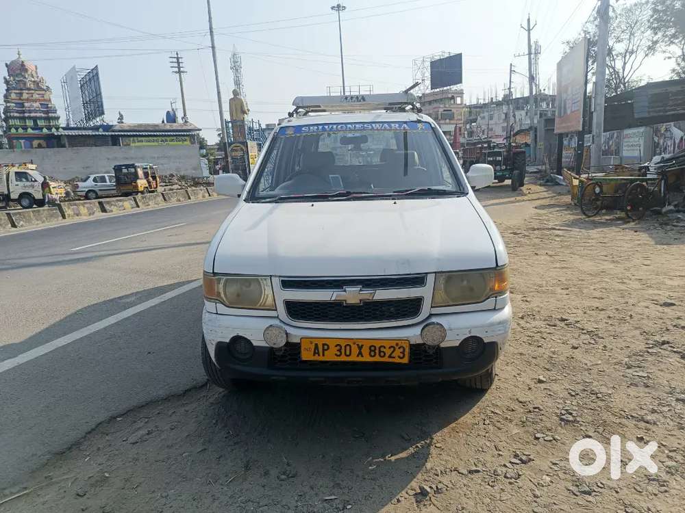 Chevrolet Tavera 2014 Diesel 100000 Km Driven