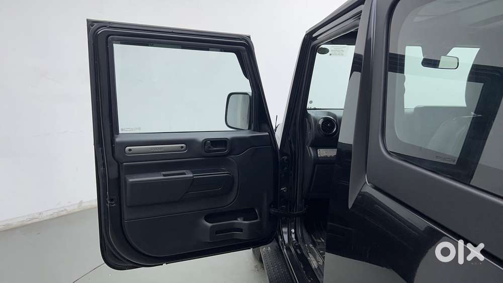 Mahindra Thar Lx Hard Top Petrol Mt 4wd, 2023, Petrol