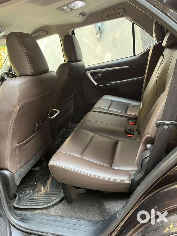 Toyota Fortuner 2017 Diesel 72000 Km Driven