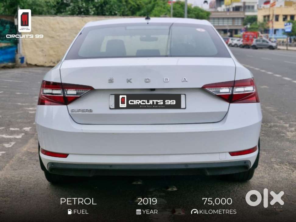Skoda Superb, 2019, Petrol
