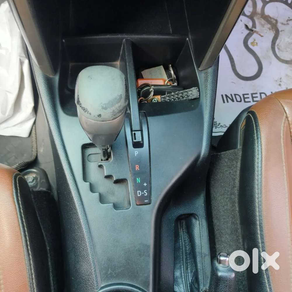 Toyota Innova Crysta, 2016, Diesel